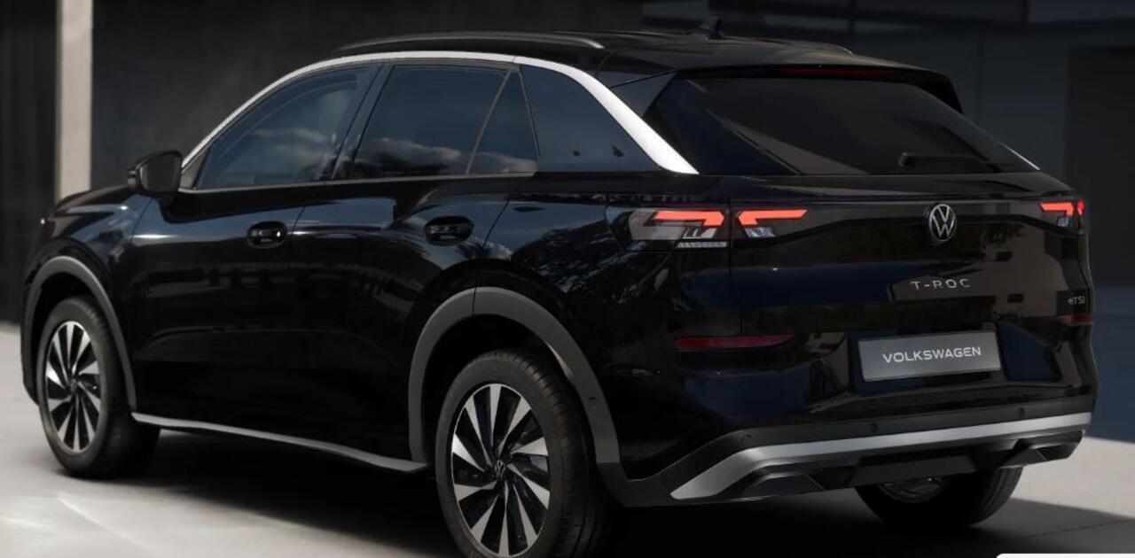 Volkswagen T-Roc 1.5 TSI Life First Edition !!!Profiteer ook van 2.000 euro inruilpremie!!!