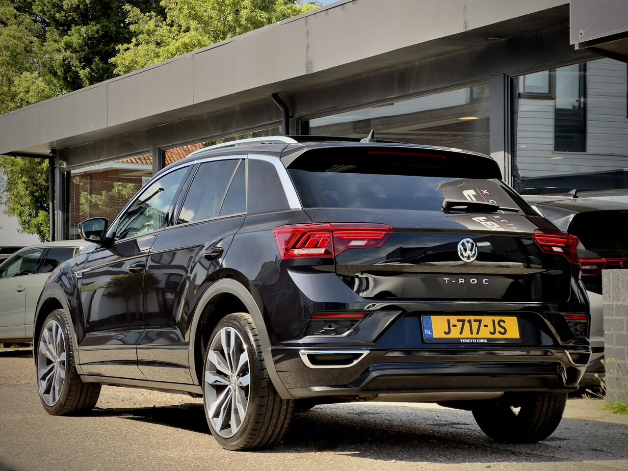 Volkswagen T-Roc 1.5 TSI ACTIE! BETAAL NU 50% 14950 DE REST IN 2JR RENTEVRIJ FINANCIEREN