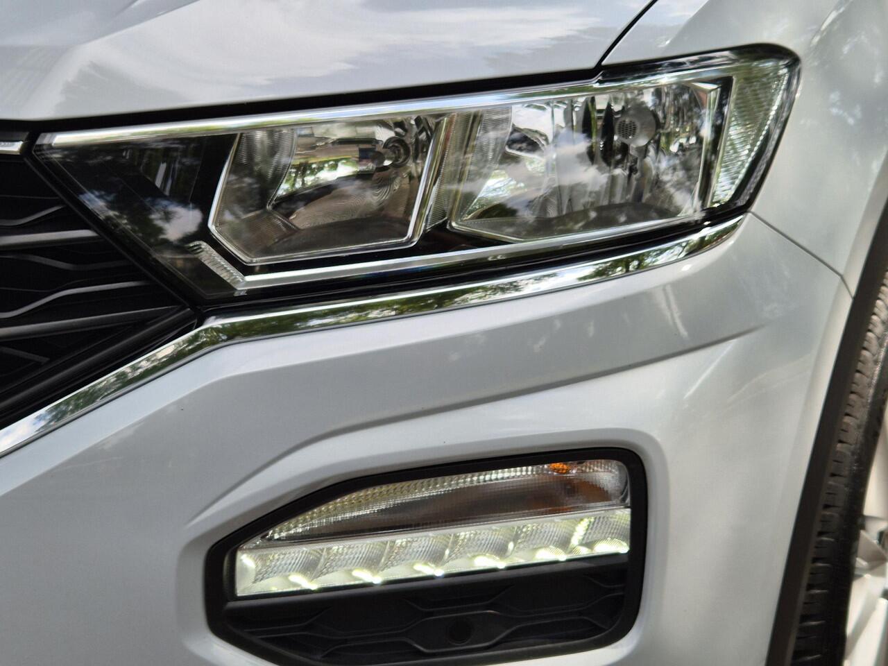 Volkswagen T-Roc 1.0 TSI Style | PDC voor en achter | Achteruitrijcamera | LM Velgen | Airco | Cruise | PDC voor en achter | Achteruitrijcamera | LM Velgen | Airco | Cruise Controle