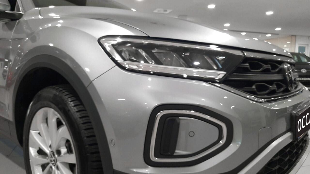 Volkswagen T-Roc 1.0 TSI Life Business | Camera | 17" velgen