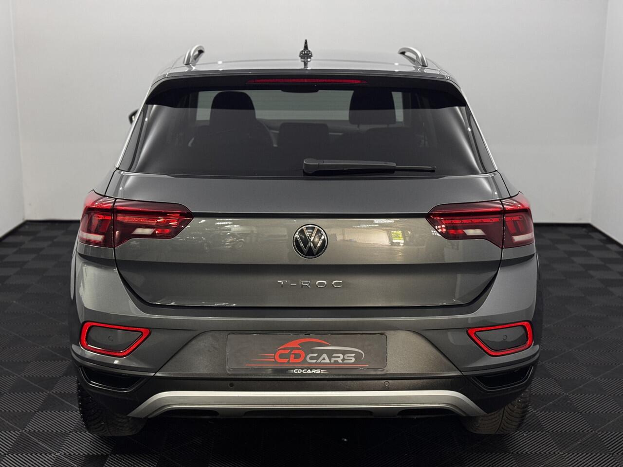 Volkswagen T-Roc 1.0 TSI Life Edition Clima, Parkeersensoren, Apple carplay, Virtual desk, Stoelverwarming, Cruise control, 2 Jaar garantie