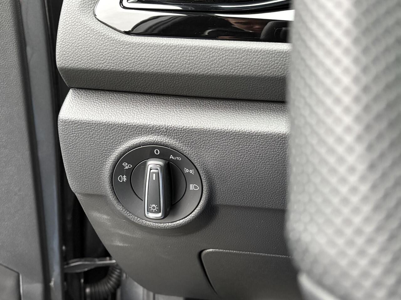 Volkswagen T-Roc 1.5 Tsi R-Line Black Style