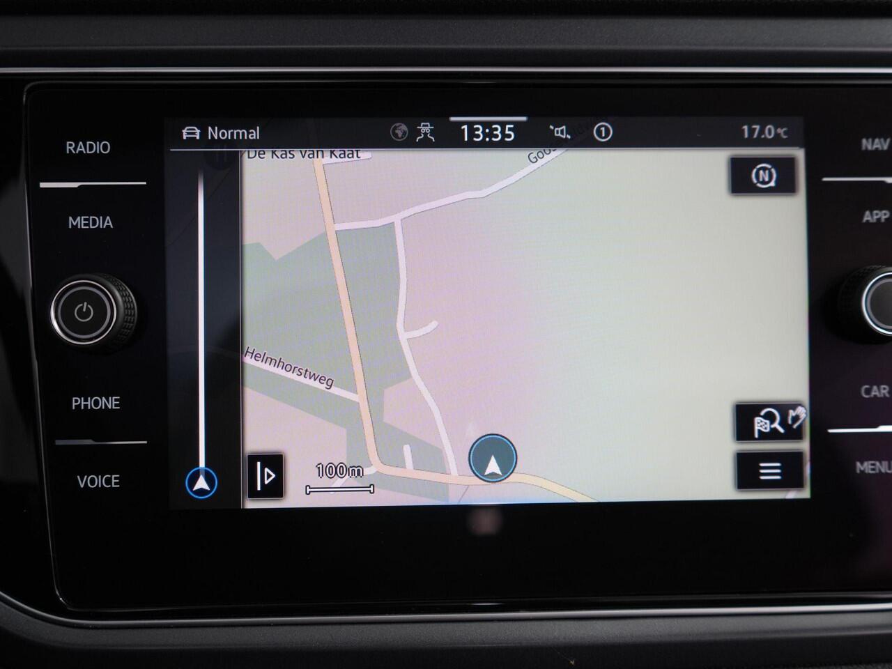 Volkswagen T-Roc Cabrio 1.5 TSI R-Line | Facelift | Trekhaak | Camera | Carplay |