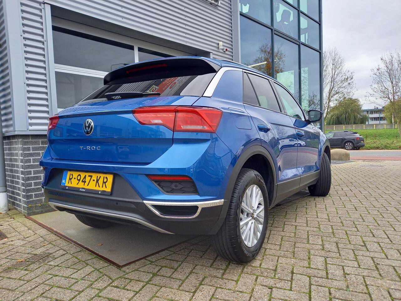 Volkswagen T-Roc 1.0 TSI Style NAVI / CARPLAY / ANDROID - CLIMA - ADAP CRUISE - PDC V/A - NL AUTO - 1 EIGENAAR