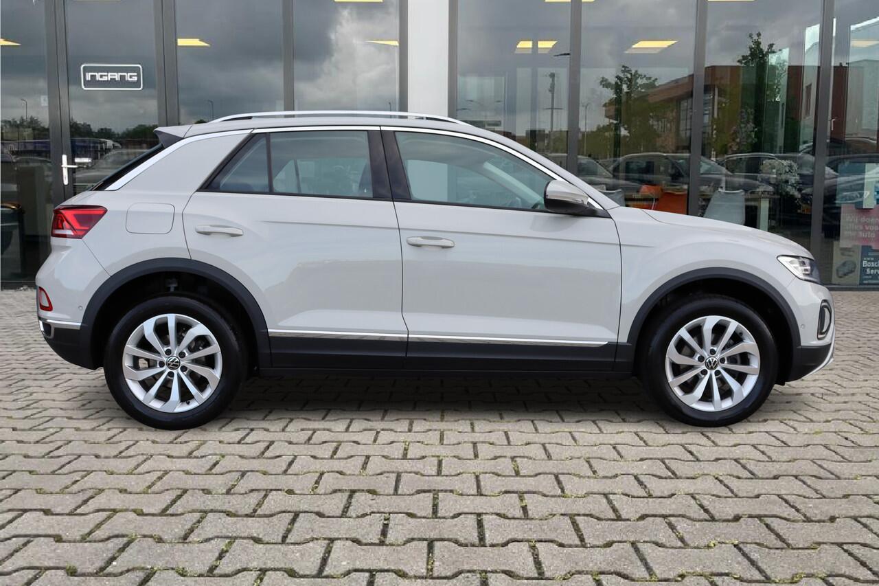 Volkswagen T-Roc 1.5 TSI Style | Camera | ACC | DAB | Fabrieksgarantie |
