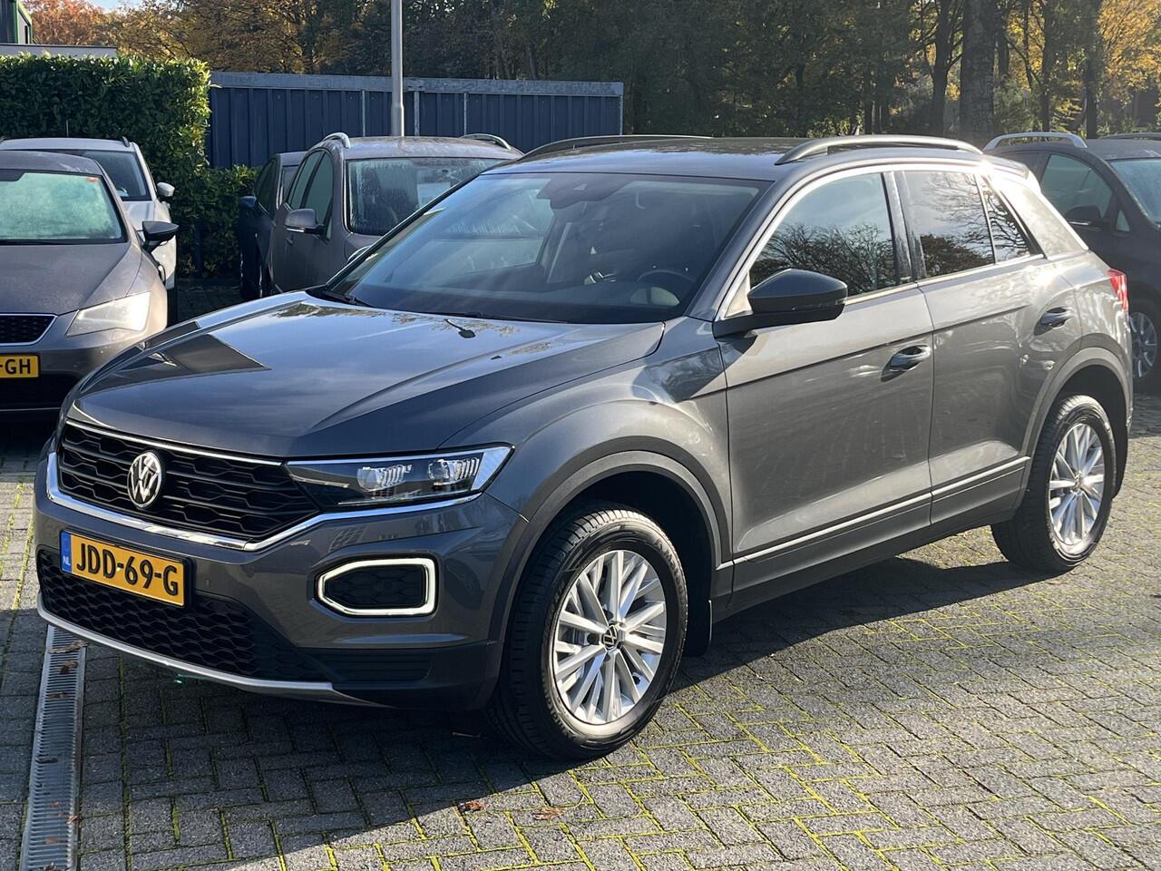 Volkswagen T-Roc 1.5 TSi DSG Style | CAMERA | STOELVERW. | EL. ACHTERKLEP |