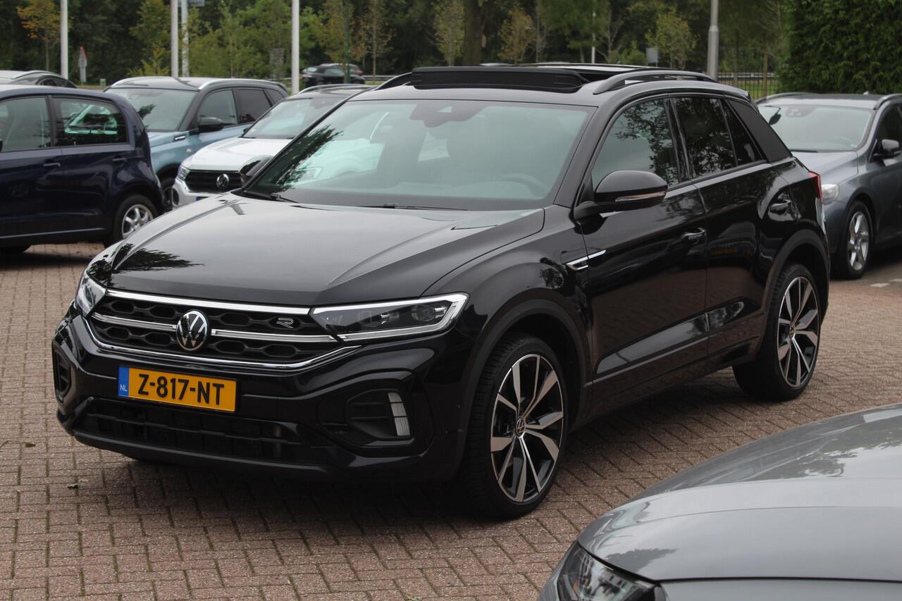 Volkswagen T-Roc 1.5 TSI R-Line Business / Panoramadak / Camera / Navigatie / Blackpack / 19'' / DAB / Stoelverwarming / ACC