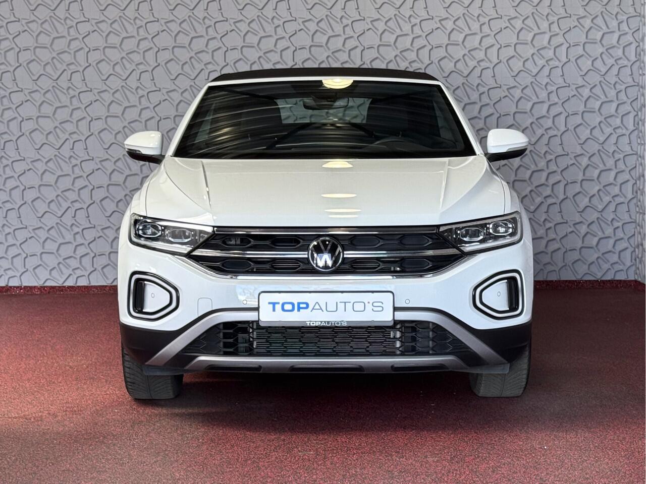 Volkswagen T-Roc Cabrio TSI VIR.COCKPIT CARPLAY NAVI IQ.LED STOEL/STUUR.VERW DAB ADAP.CRUISE 05/2024 ?Top Auto's Wijchen? 170 Nieuwe en bijna nieuwe Auto's met : Benzine / PHEV / Plug in hybrid / Hybrid / Mild hybrid / HEV /Keuze uit R-Line / Style / Life etc