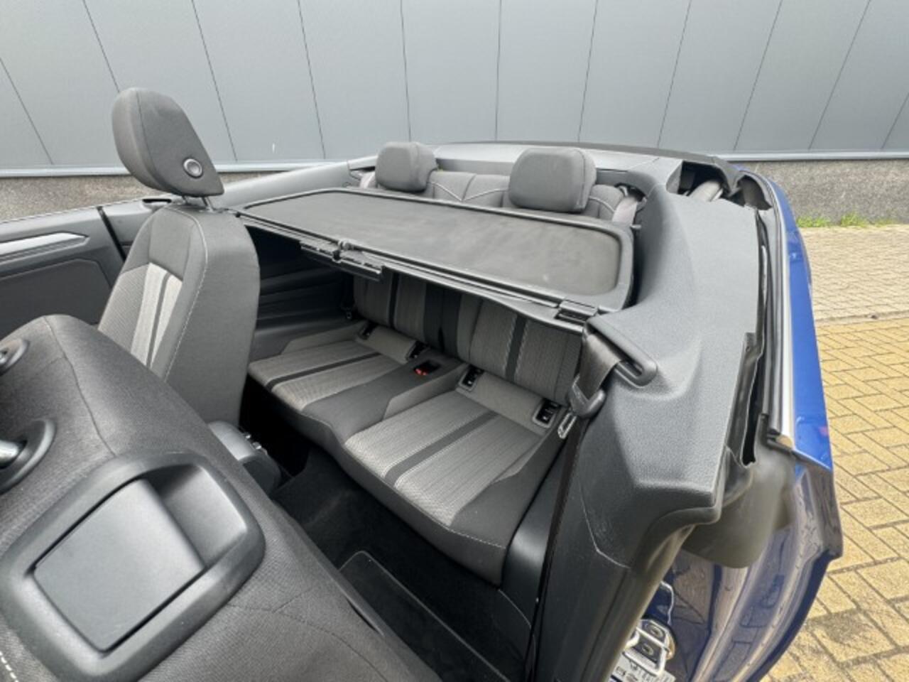 Volkswagen T-Roc Cabrio 1.5 TSI R-Line Navi Ad Cruise