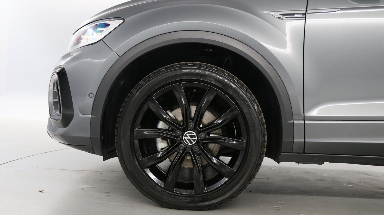 Volkswagen T-Roc 1.5 TSI 150pk R-Line Business DSG / Panoramadak / Keyless / Stoelverwarming / Camera