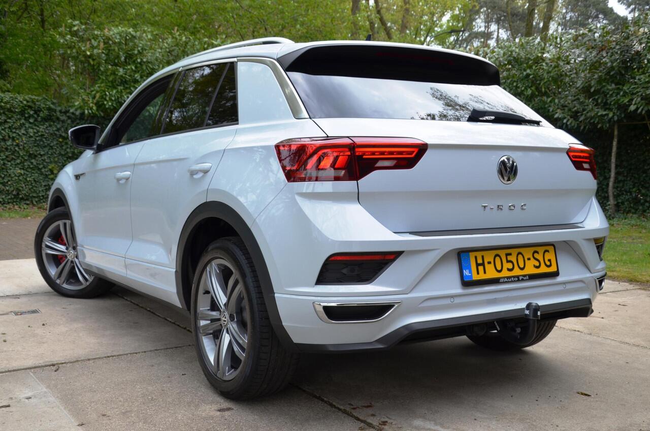 Volkswagen T-Roc 1.5 TSI Sport Business R Line Automaat/Navi/Ecc/Pdc/Virtueel-Dashboard/Privacy-Glass/18-Inch Lmv/Achteruitrijcamera/Cr-Controle/Stoelverwarming/Leer/Afnb-Trekhaak
