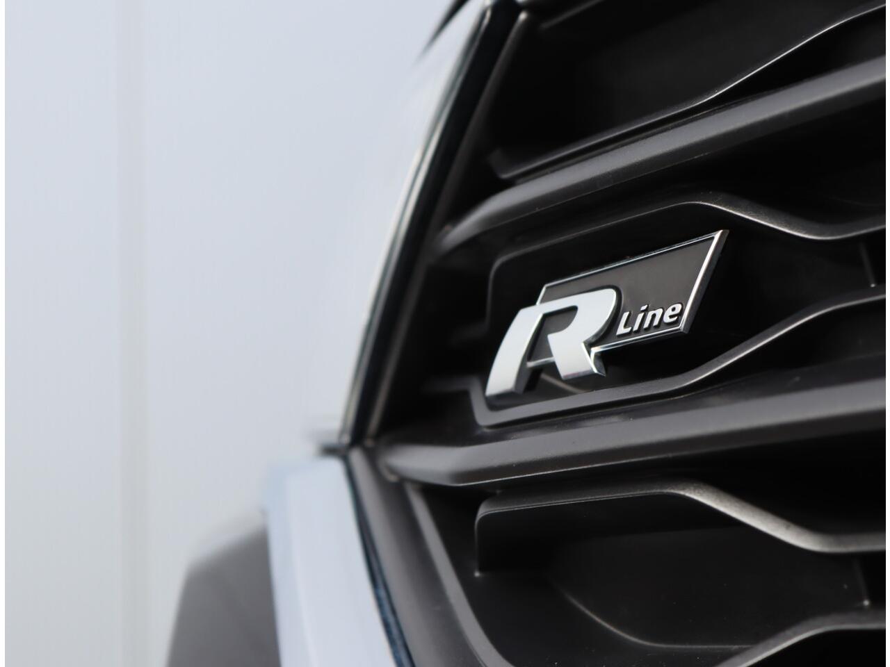 Volkswagen T-Roc Cabrio 1.5 TSI R-Line | Leder | Keyless | Virtual | Camera