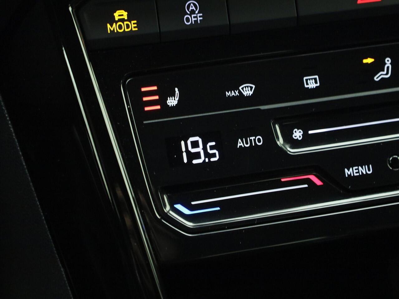 Volkswagen T-Roc 1.5TSI/150PK R-Line DSG · Apple/Android Car Play · Camera + Parkeersensoren · Stoelverwarming · Garantie t/m 27-03-2027