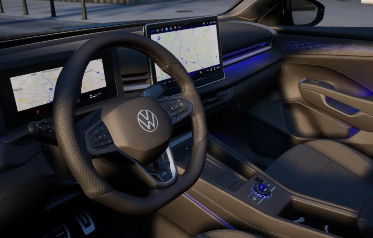 Volkswagen T-Roc 1.5 eTsi R-Line First Edition !!!Profiteer ook van 2.000 euro inruilpremie!!!