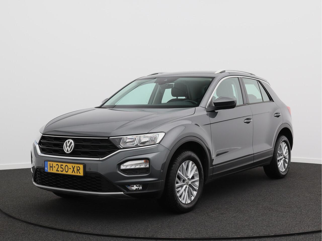 Volkswagen T-Roc 1.0 TSI Style Business/ achteruitrijcamera/ lage km!
