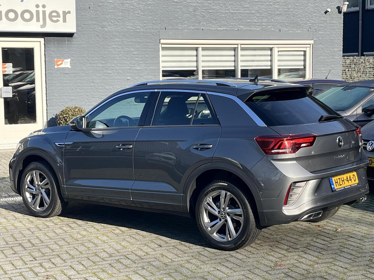 Volkswagen T-Roc 1.5 TSi DSG R-Line (2X) | 5 JAAR FABRIEKSGARANTIE!! |