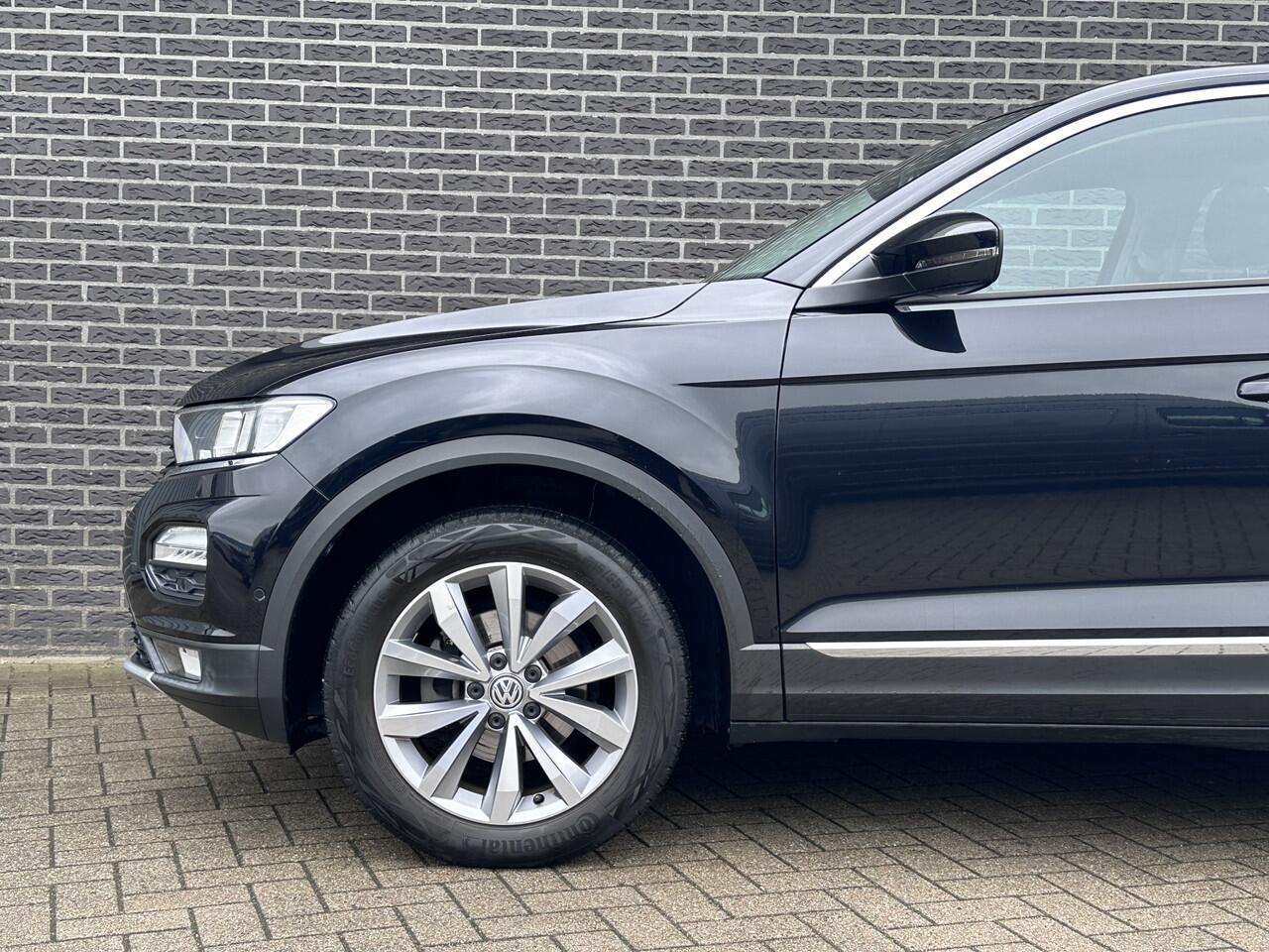 Volkswagen T-Roc 1.0 TSI Sport | Navigatie | Park Pilot | Apple CarPlay/Android Auto