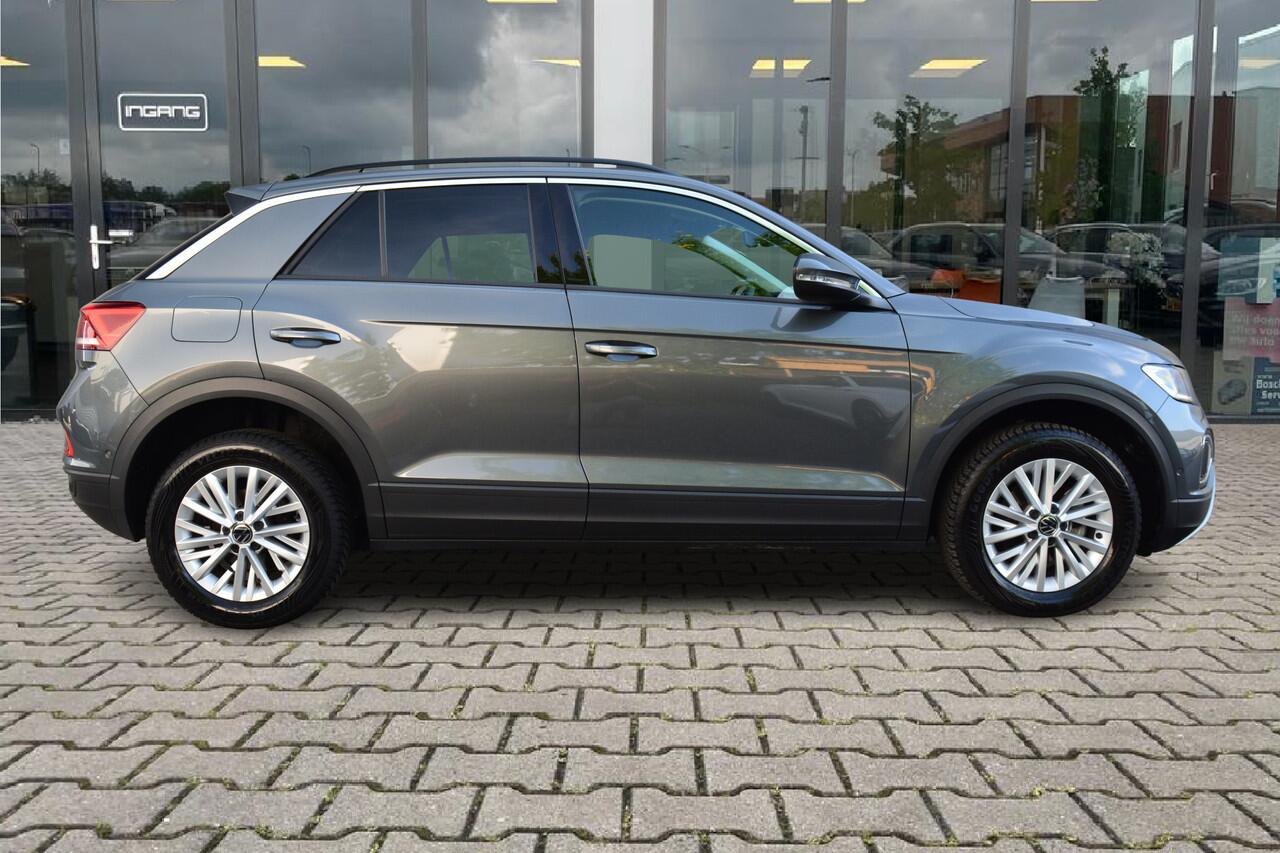 Volkswagen T-Roc 1.0 TSI Life | DAB | Carplay | Winterpakket |