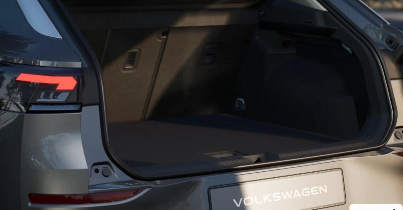 Volkswagen T-Roc 1.5 eTsi Life First Edition !!!Profiteer ook van 2.000 euro inruilpremie!!!