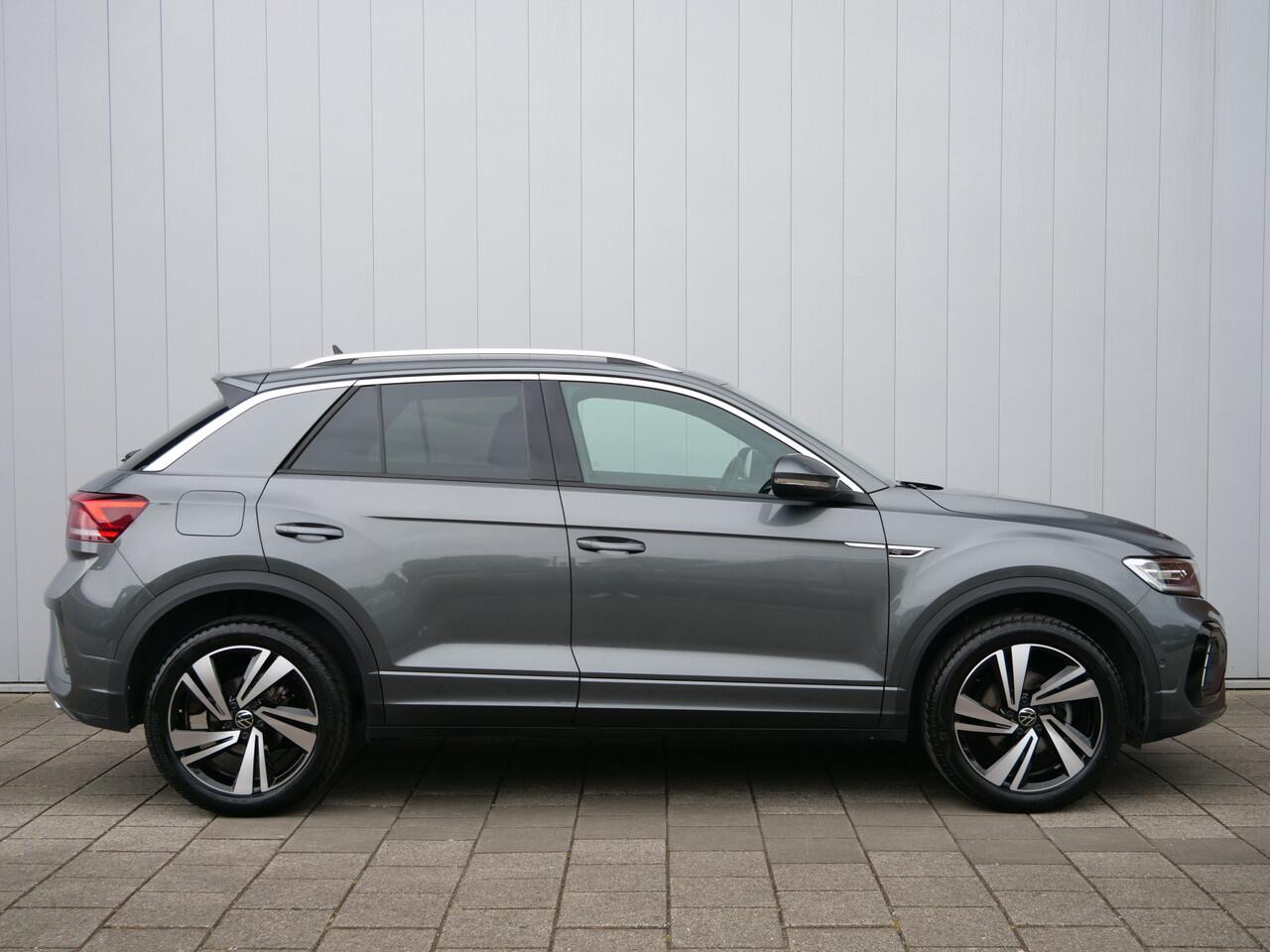 Volkswagen T-Roc 1.5 TSI 150pk R-Line Edition Automaat Apple Carplay / 18 inch / IQ Light / Stoelverwarming