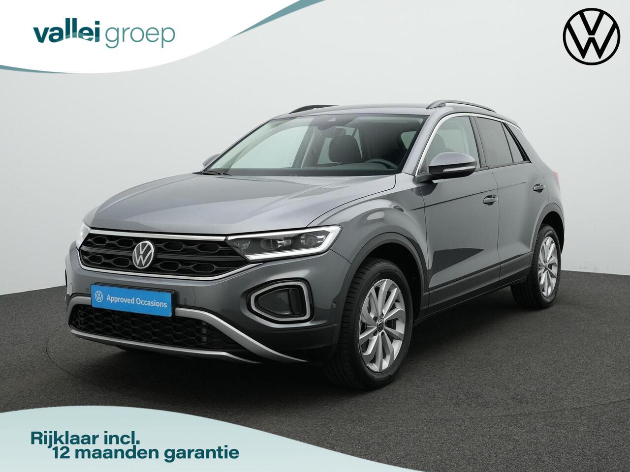 Volkswagen T-Roc 1.5 TSI 150 pk DSG Life Edition | Achteruitrijcamera | Navigatie | Adaptive Cruise