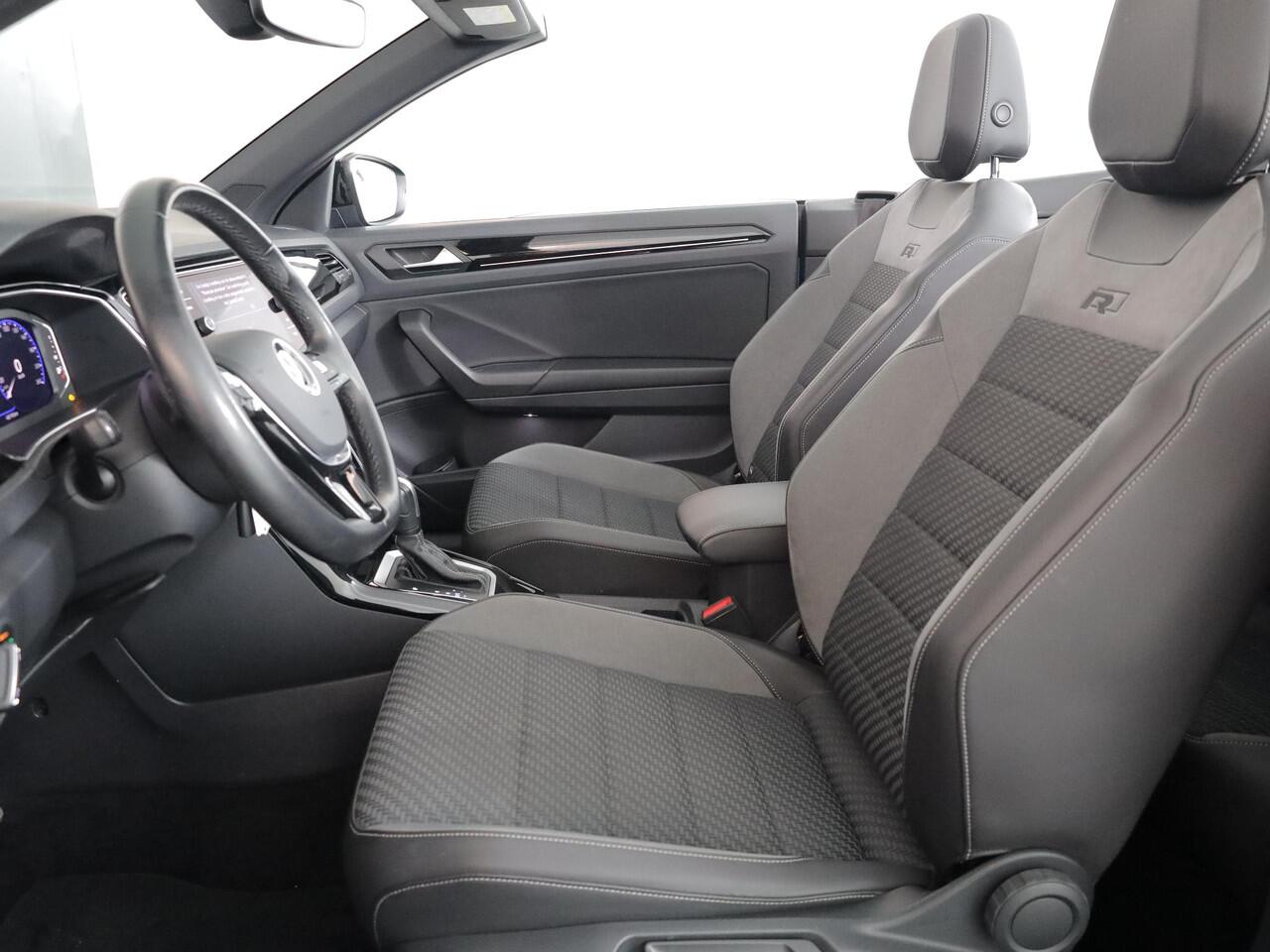 Volkswagen T-Roc Cabrio 1.5 TSI R-Line 150pk DSG| Navi| 17'LM-velgen| Alarm| Parksensors