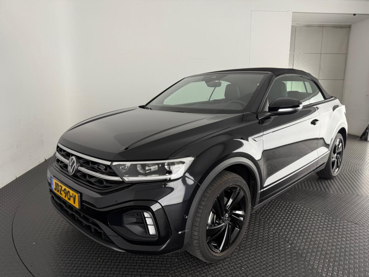 Volkswagen T-Roc 1.5 TSI R-Line Leer/navi/adap.cruise/winterset