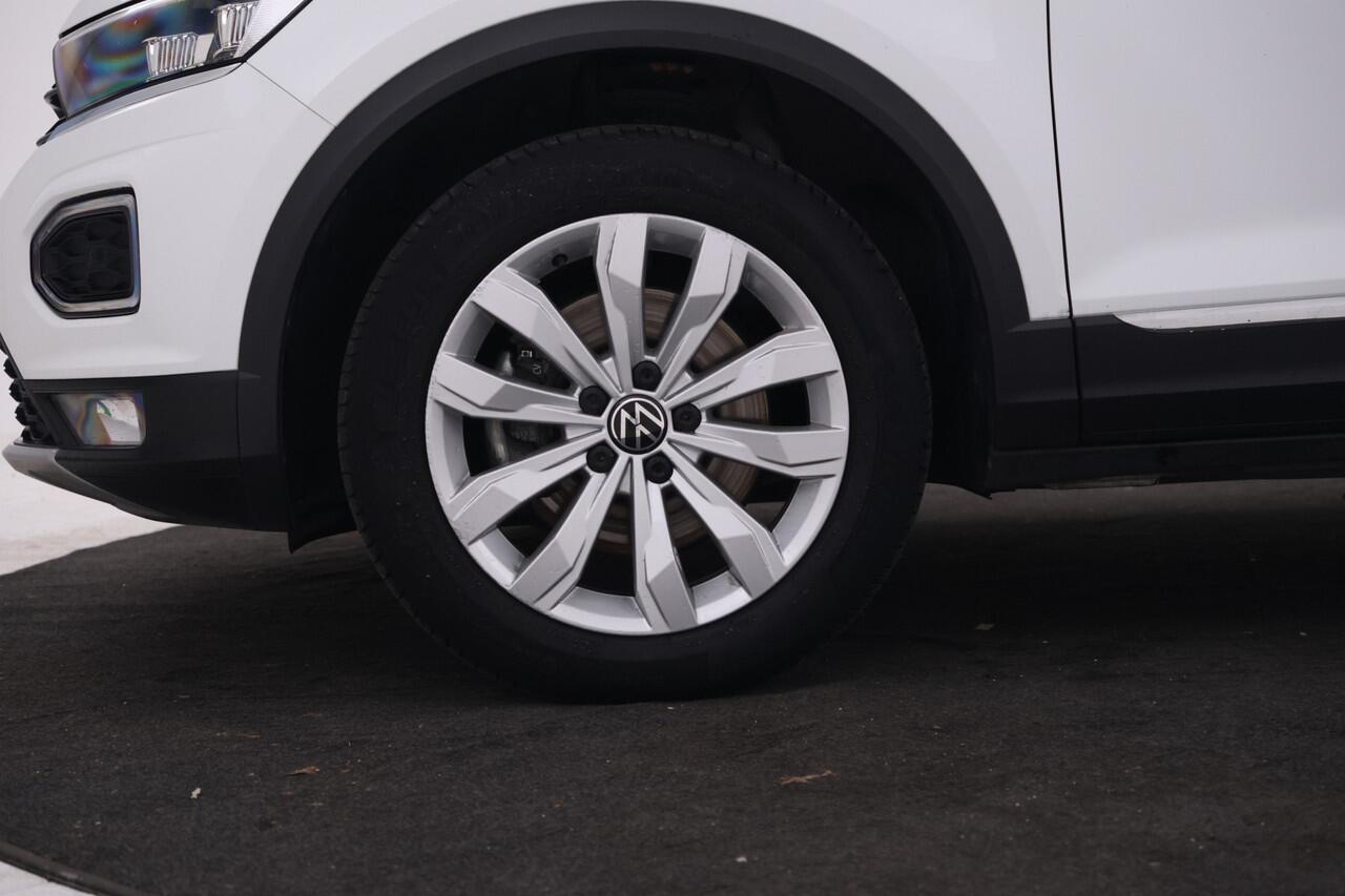 Volkswagen T-Roc 2.0 TDI Sport Automaat, Panorama, Leer, Climate,