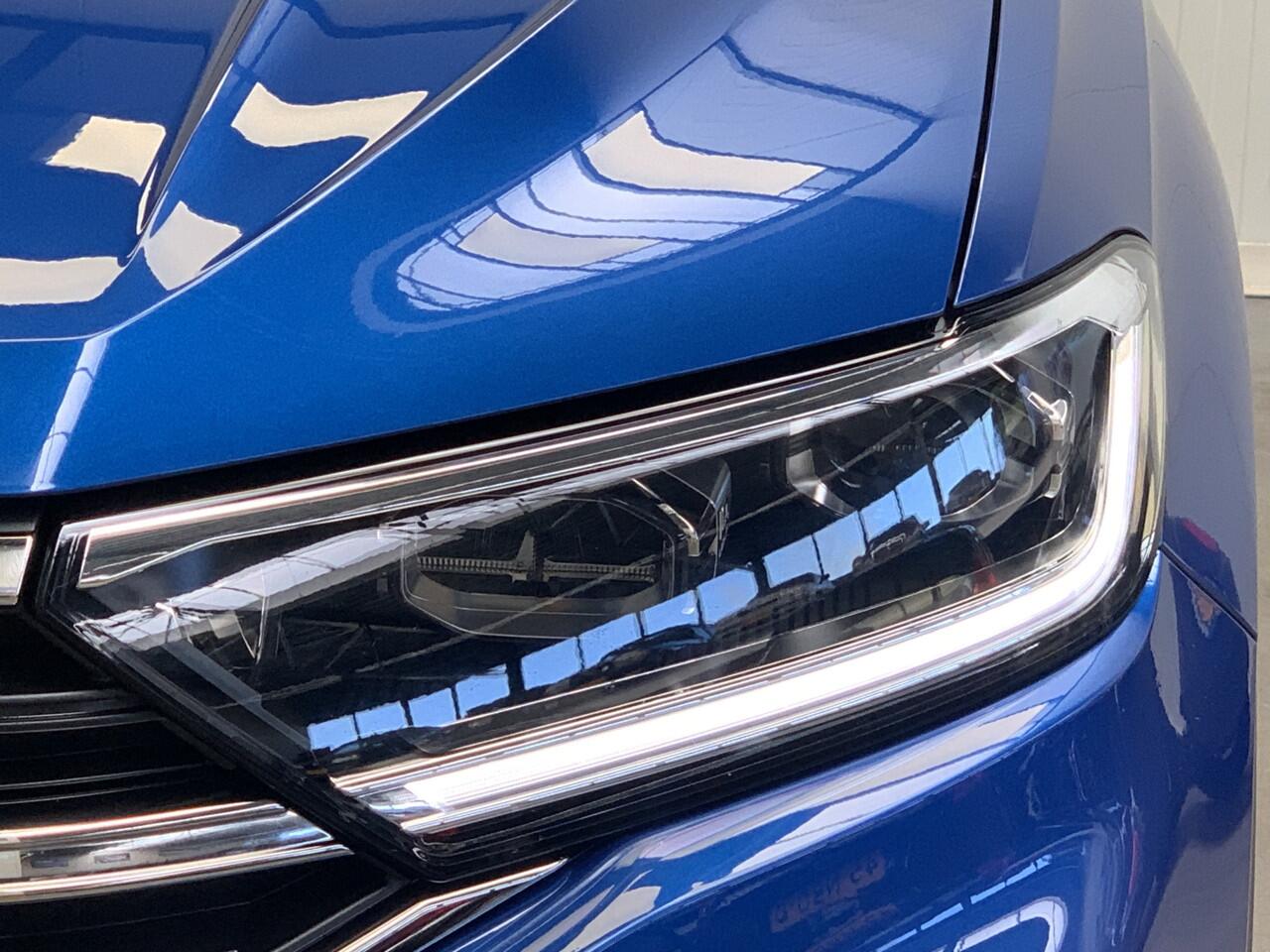 Volkswagen T-Roc Cabrio 1.0 TSI Style DIGITAL COCKPIT-NAVI-ECC-CAMERA-19 inch LMV-PARKEER FUNCTIE