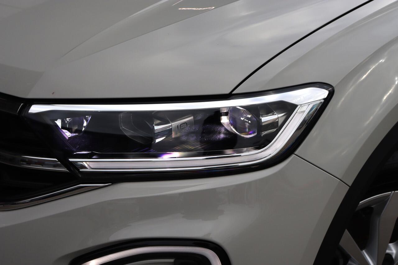 Volkswagen T-Roc 1.5 TSI Style | Camera | ACC | DAB | Fabrieksgarantie |