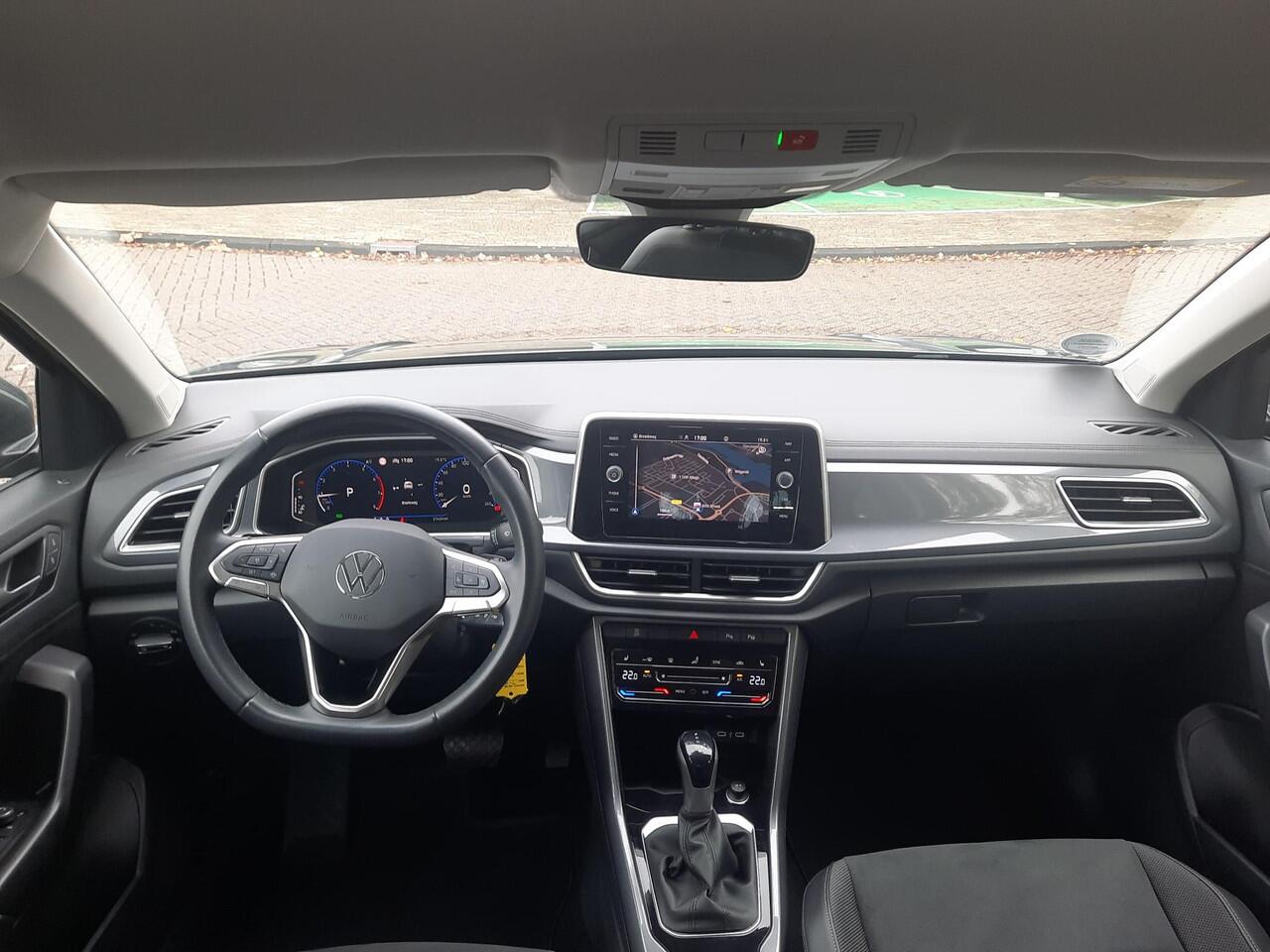 Volkswagen T-Roc 1.5 TSI 150pk DSG Style (Virtual,Navi,IQ)