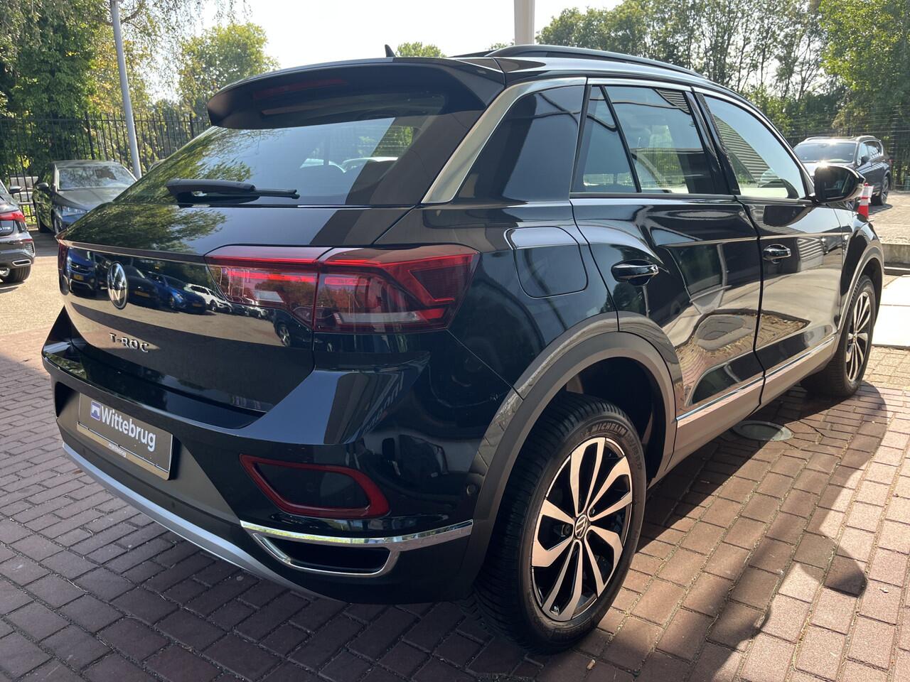 Volkswagen T-Roc 1.5 TSI Style / Virtual cockpit pro / Panorama dak / Led Plus verlichting / Carplay