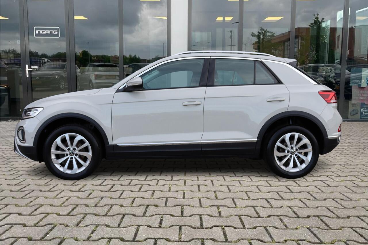 Volkswagen T-Roc 1.5 TSI Style | Camera | ACC | DAB | Fabrieksgarantie |