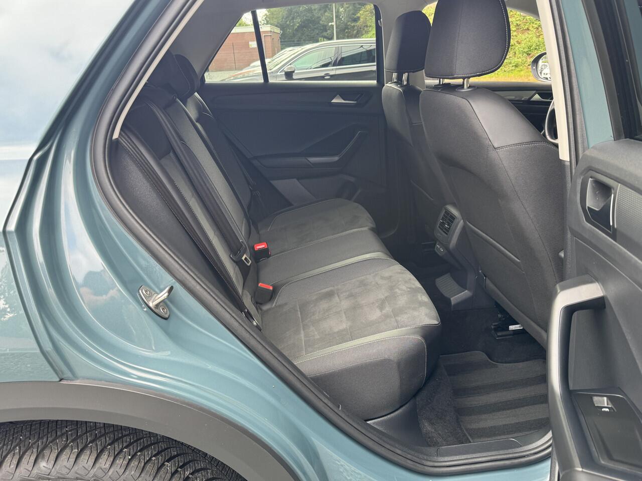 Volkswagen T-Roc 1.5 TSI 150PK DSG STYLE SPORT LED/NAVI/CARPLAY