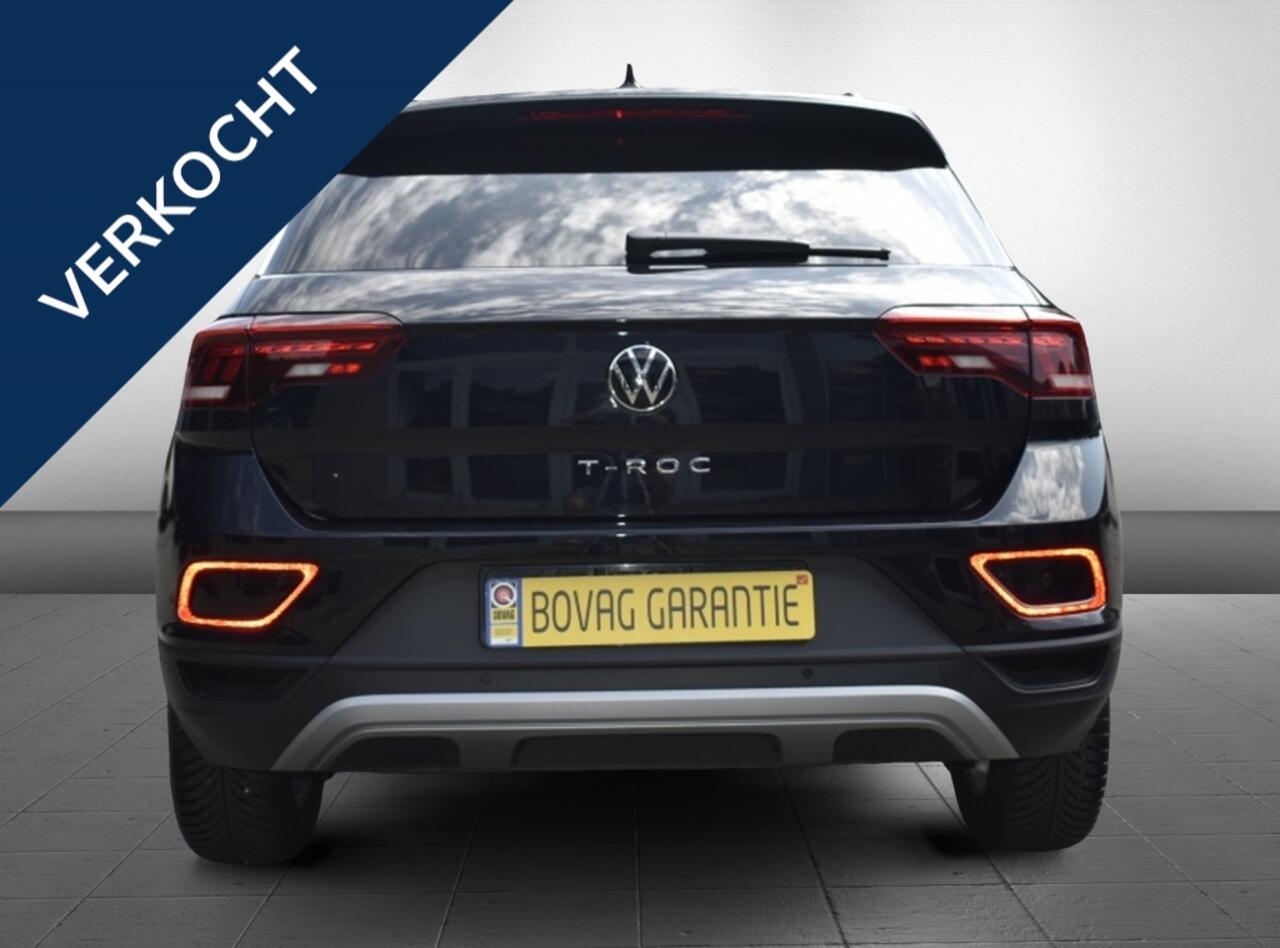 Volkswagen T-Roc T-Roc 1.0 TSI Life Edition /Apple/android /parkeersensoren
