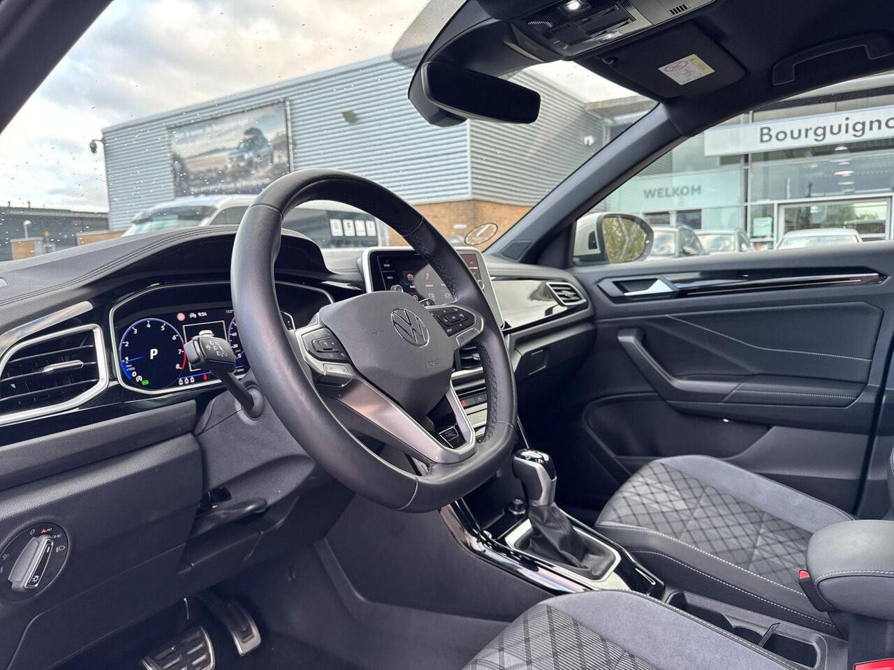 Volkswagen T-Roc 1.5 TSI R-Line | A-Camera | Keyless | Automaat | LED | 150Pk | App Connect |