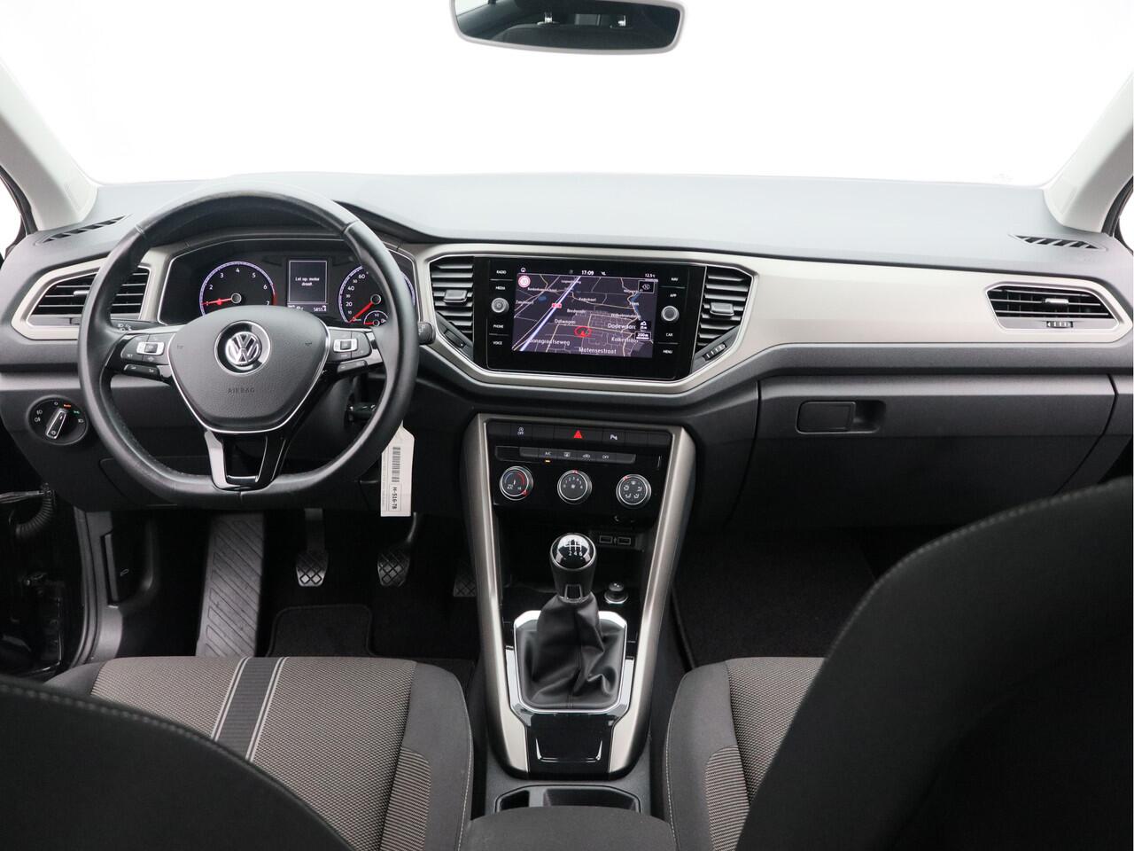 Volkswagen T-Roc 1.0 TSI Style Business/ lage km/ zeer mooi!