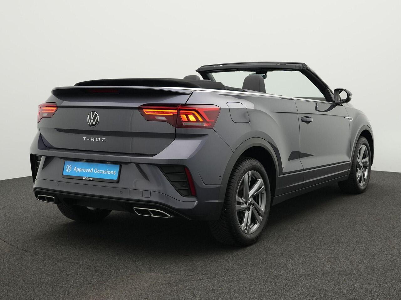 Volkswagen T-Roc Cabrio 1.5 TSI 150 pk DSG R-Line | Trekhaak | Stuur-/stoelverwarming | Navigatie | Parkeersensoren voor/achter