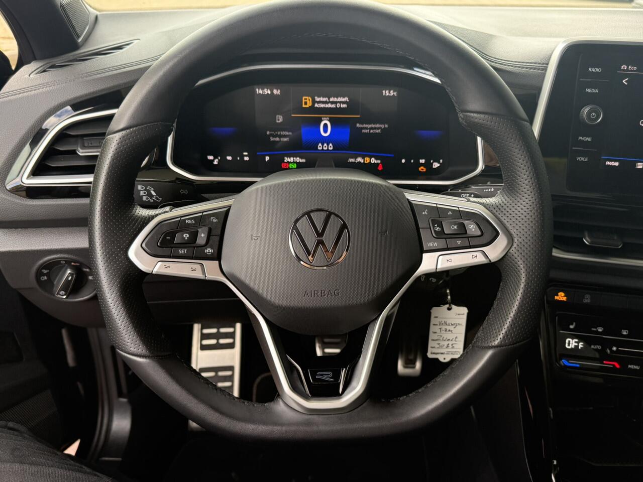 Volkswagen T-Roc 1.5 TSI 150pk DSG R-Line Edition / Navigatie / Camera / Clima / Stoelverwarming