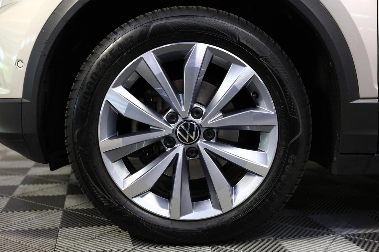 Volkswagen T-Roc Cabrio 1.5 TSI R-Line DSG NAVI PDC ACC Park+Side Ass. '21