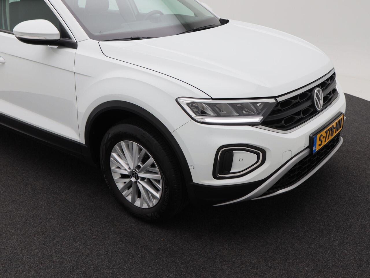 Volkswagen T-Roc 1.0 TSi 110 Pk Life Business | Carplay | Parkeersensoren | Stoel Verwarming | Leder Stuur | Climate Control | Digitaal Dashboard | LED | 16 Inch | 73.415 Km