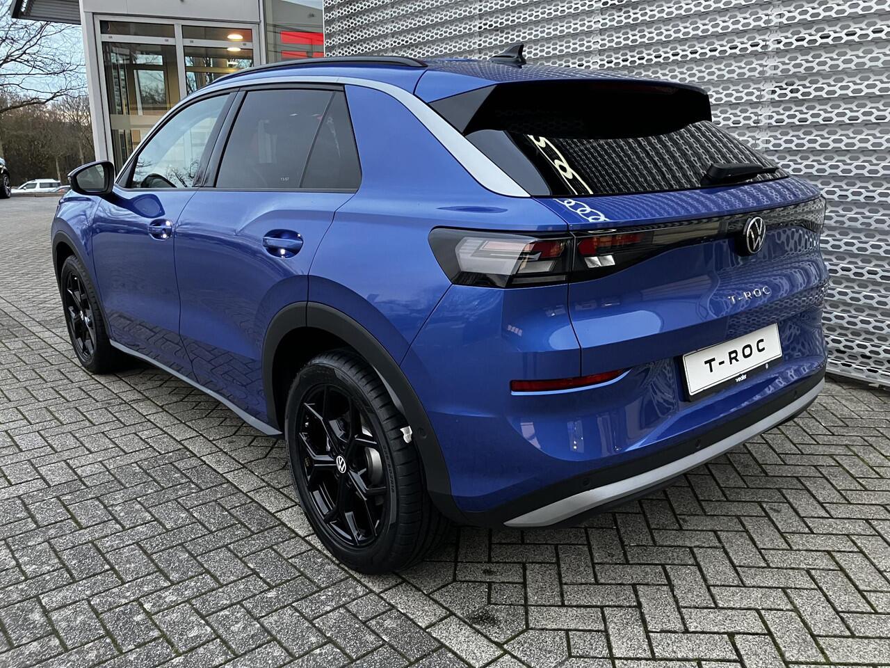 Volkswagen T-Roc Life First Edition 1.5 eTSI 85 kW / 116 PK DSG | Comfort pakket | 18 inch Huntsville Black, Dynamische naafkappen, Dorpellijst aluminium, Zonneweringset |
