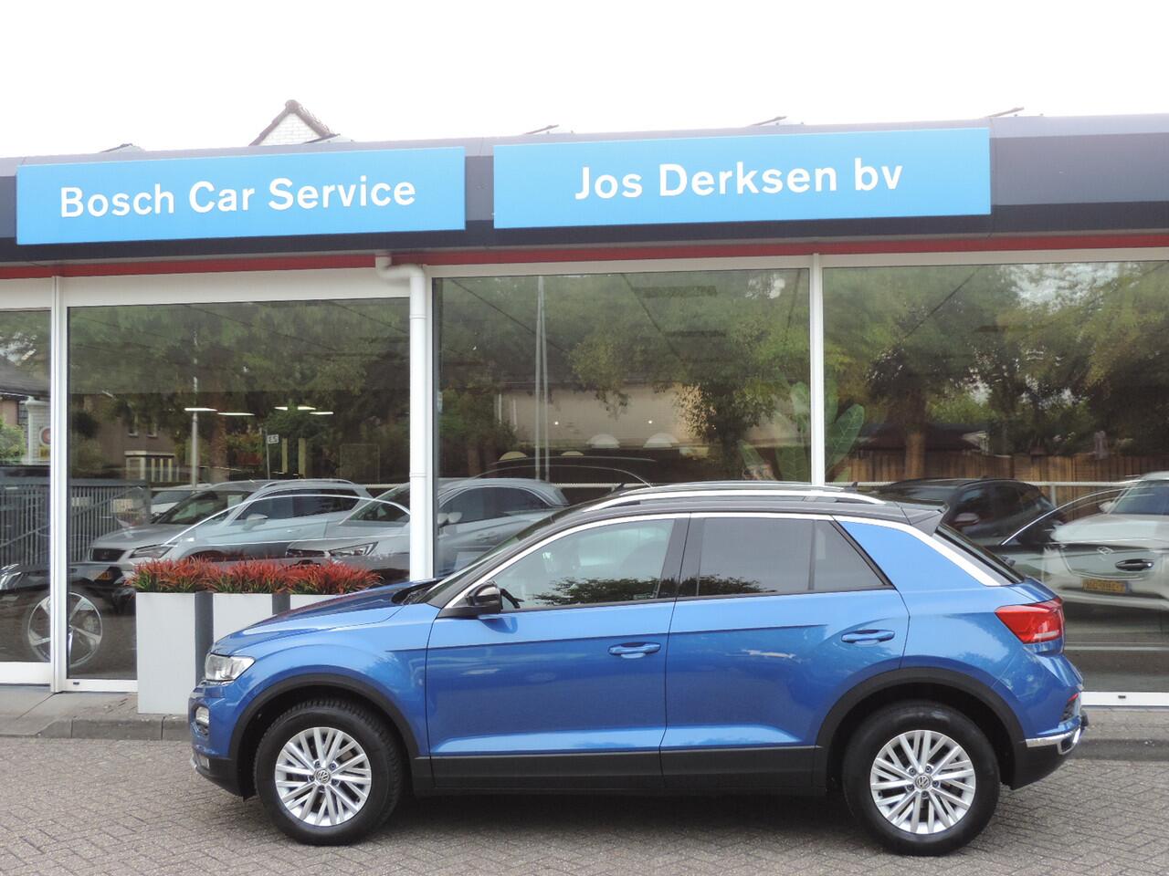 Volkswagen T-Roc 1.5 TSI Style DSG - Camera | DAB | PDC v+a | Alarm | Trekhaak