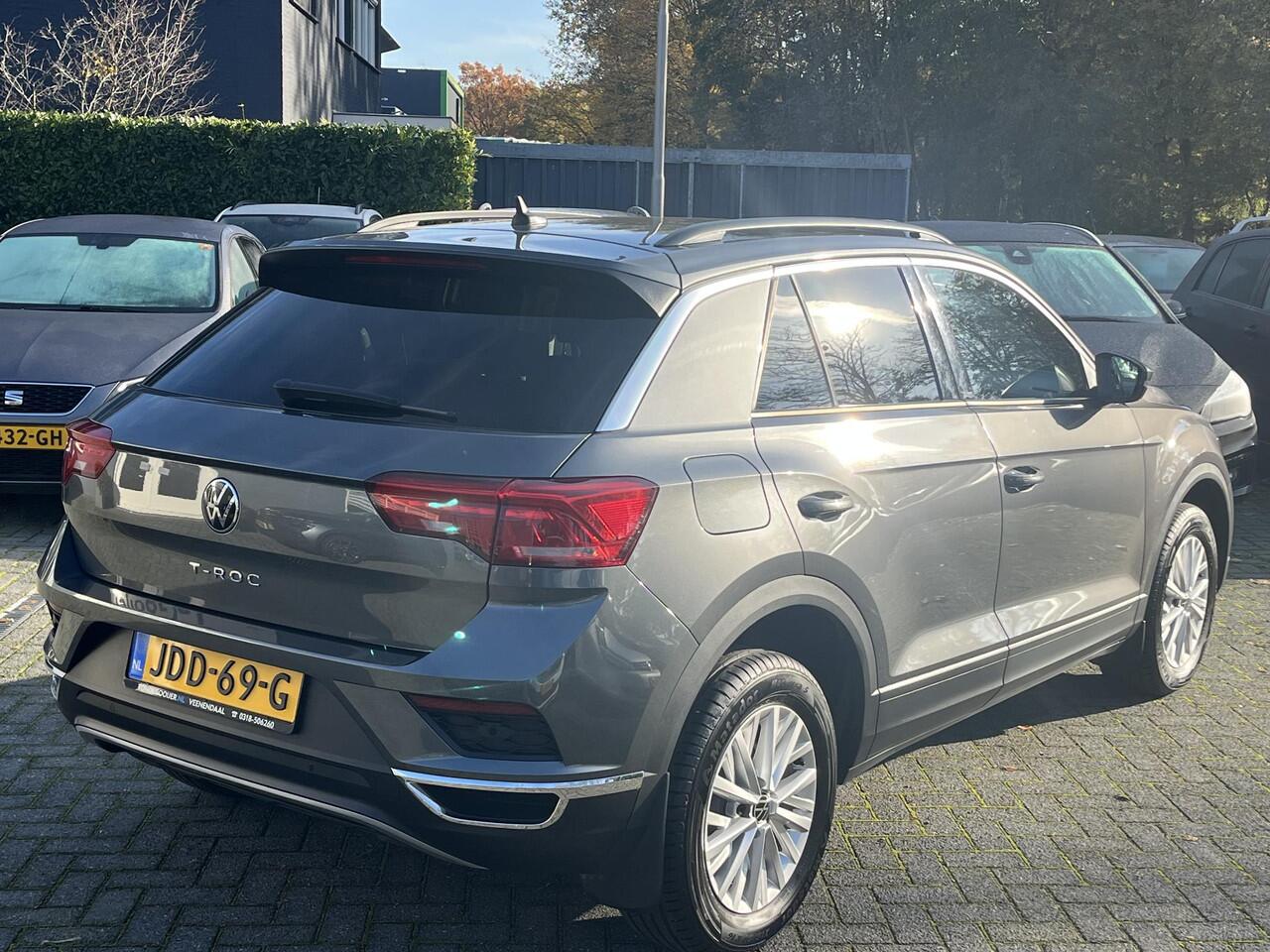 Volkswagen T-Roc 1.5 TSi DSG Style | CAMERA | STOELVERW. | EL. ACHTERKLEP |