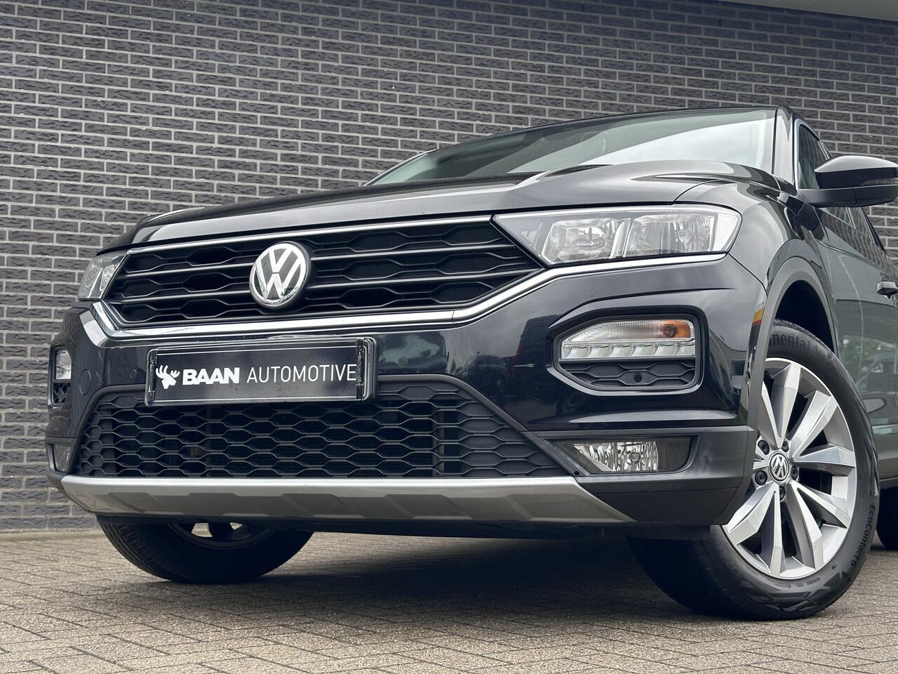 Volkswagen T-Roc 1.0 TSI Sport | Navigatie | Park Pilot | Apple CarPlay/Android Auto