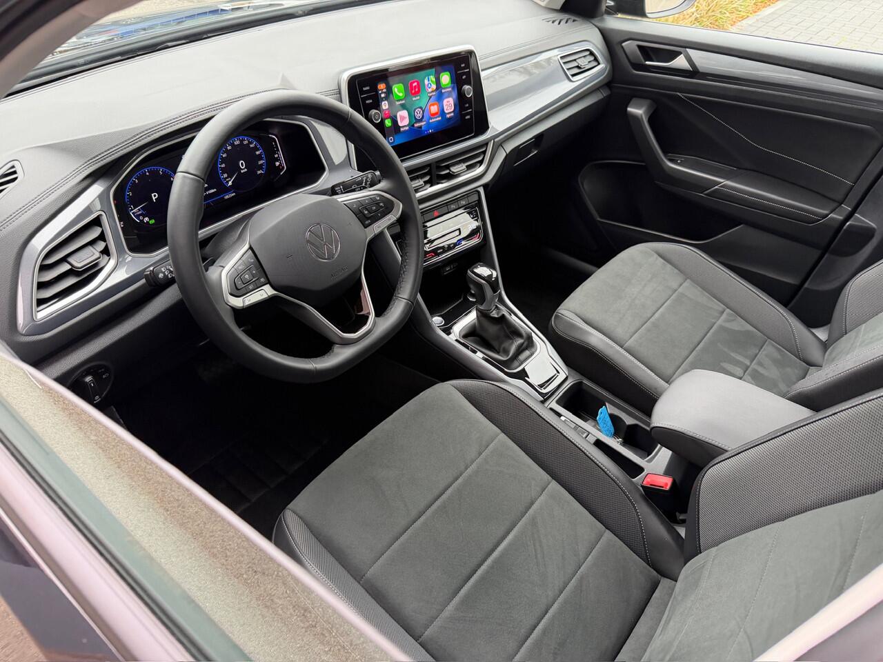 Volkswagen T-Roc 1.5 TSI 150pk DSG Style | Dode hoek | Camera | Keyless | Elek. Achterklep | Rijklaar incl. garantie