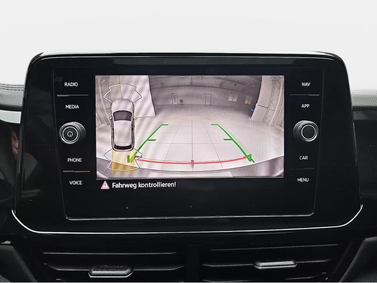 Volkswagen T-Roc R-LINE 1.5 TSI DSG