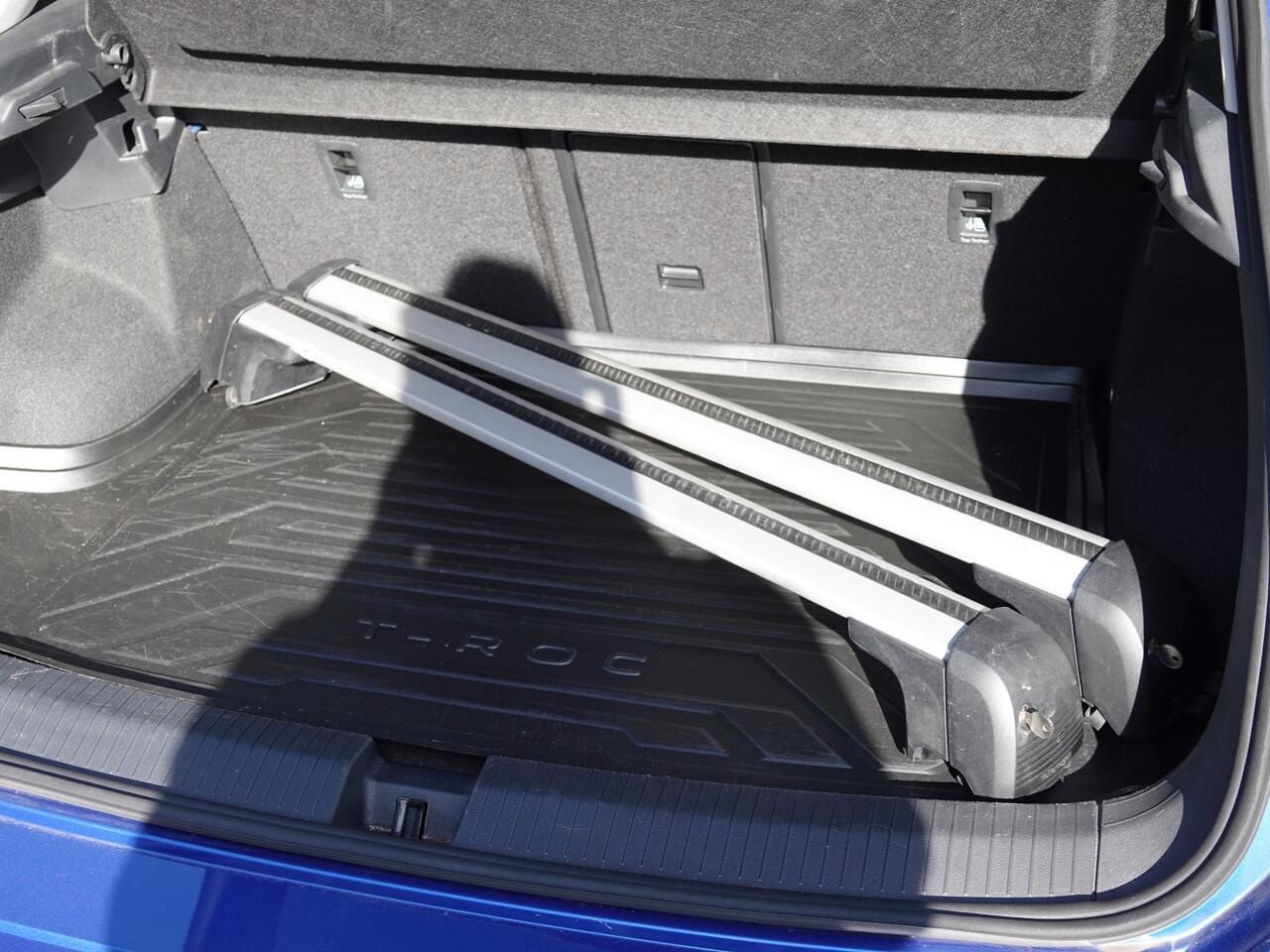 Volkswagen T-Roc 1.0 TSI 110PK Style Business TREKH. | NAVI | ADAPT. CRUISE | LMV | CAMERA