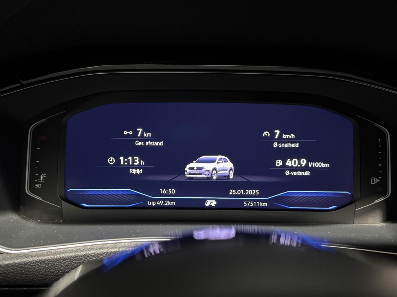 Volkswagen T-Roc 2.0 TSI 4Motion R ClimaC.CruiseC.Navi.Cama.Akrapovic.LMV!!!