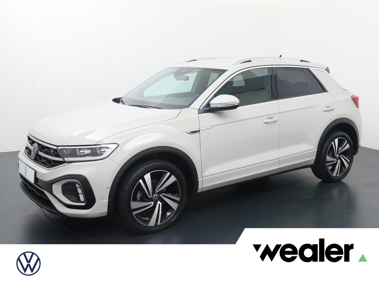 Volkswagen T-Roc 1.5 TSI R-Line Business+ | 150 PK | Automaat | Stoelverwarming | Adaptive Cruise Control | Achteruitrijcamera |